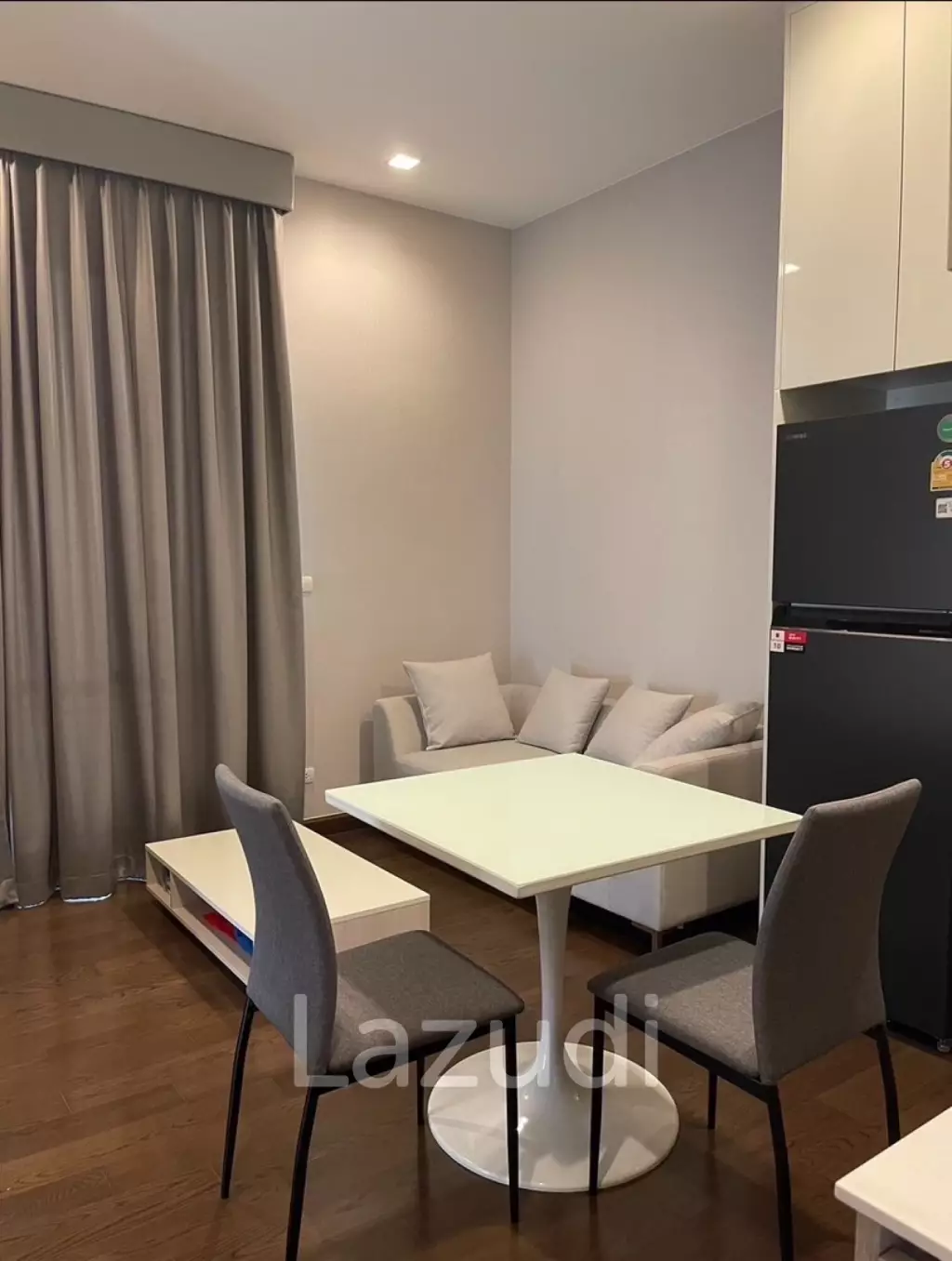 1 Bedroom  1 Bathroom 37 SQ.M  at Q Asoke