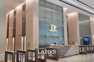 Nana Sukhumvit Soi 7 100SQM Retail Space Ground Floor of Office Building