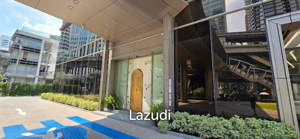Nana Sukhumvit Soi 7 100SQM Retail Space Ground Floor of Office Building