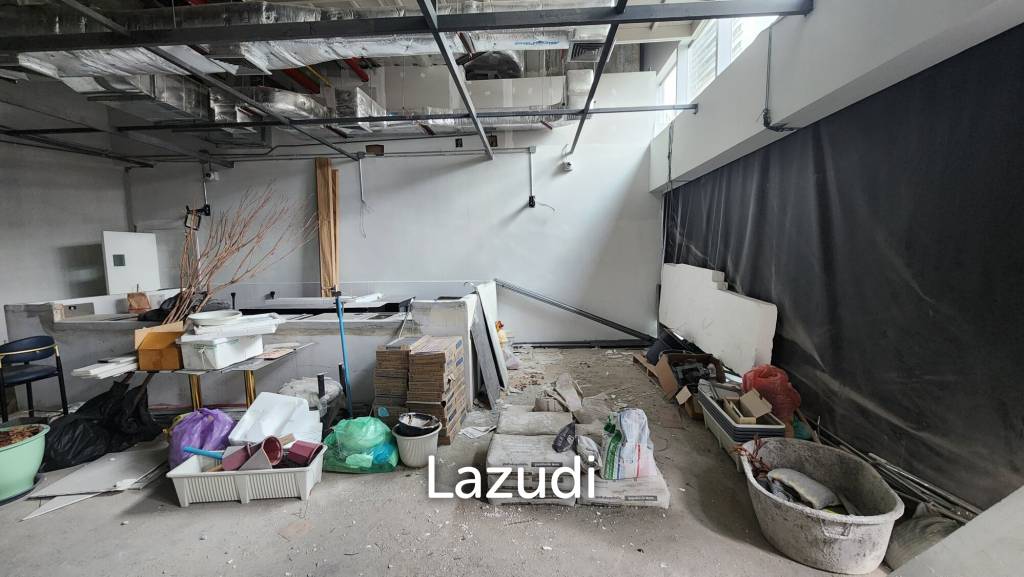 Nana Sukhumvit Soi 7 100SQM Retail Space Ground Floor of Office Building