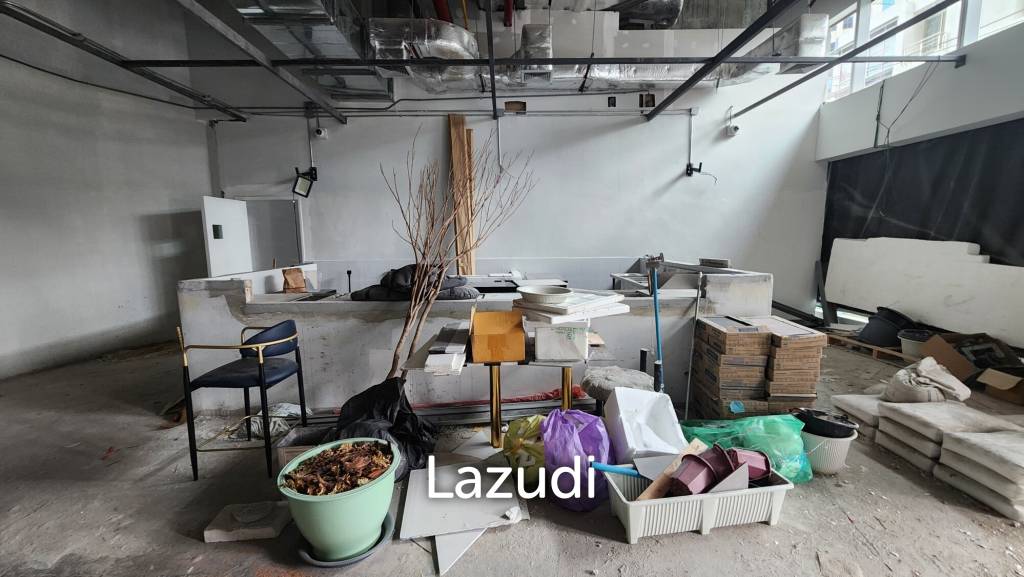 Nana Sukhumvit Soi 7 100SQM Retail Space Ground Floor of Office Building