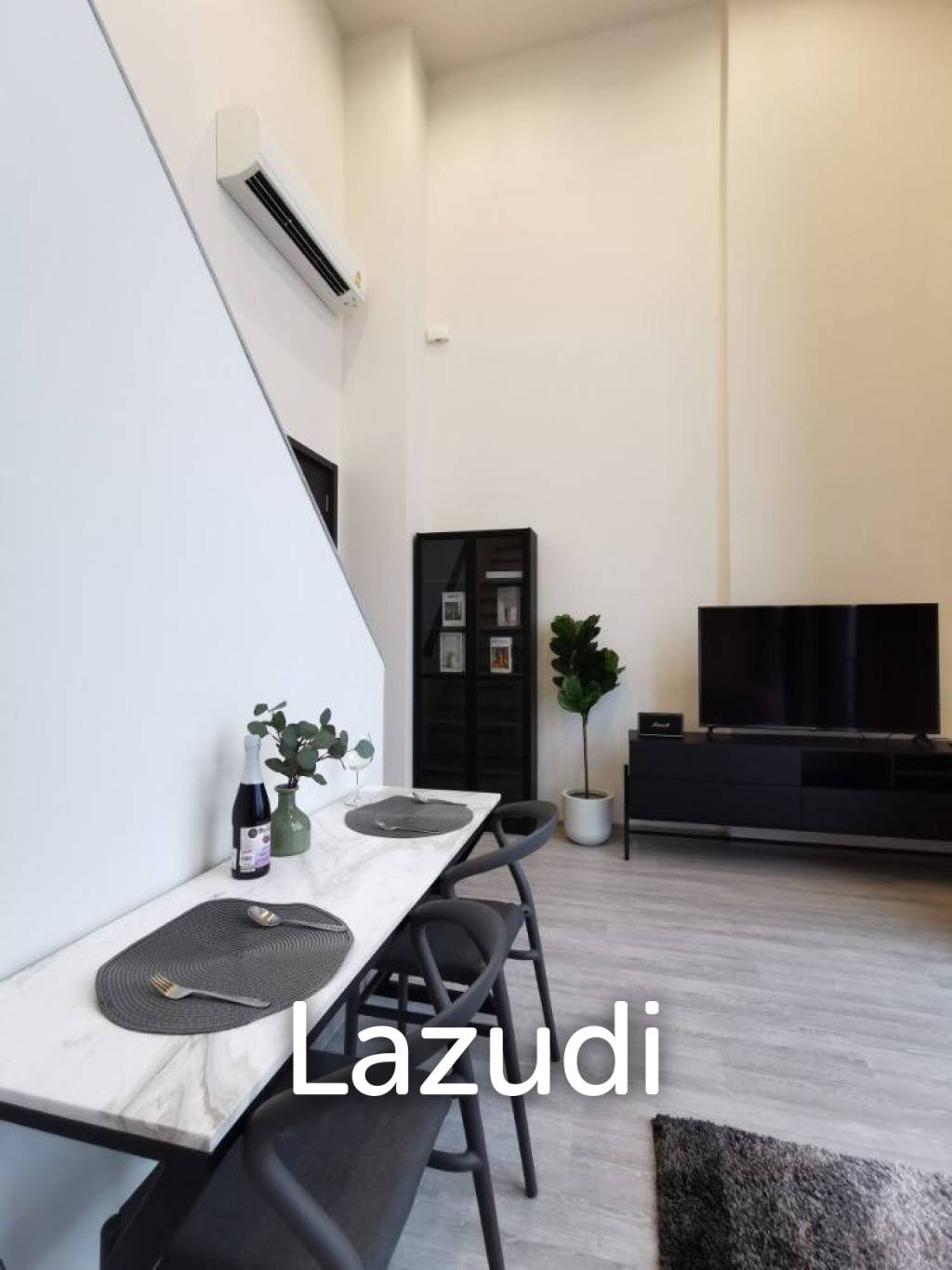 1 Bedroom  1 Bathroom 44 SQ.M The Line Sukhumvit 101