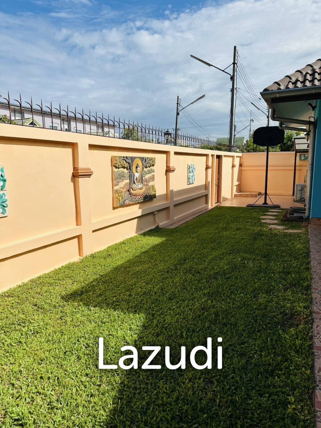 THIPPAWAN 4 :  3 Bed Villa with big land plot for sale