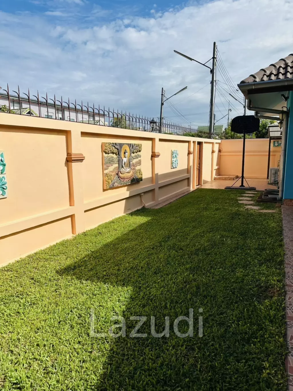 THIPPAWAN 4 :  3 Bed Villa with big land plot for sale