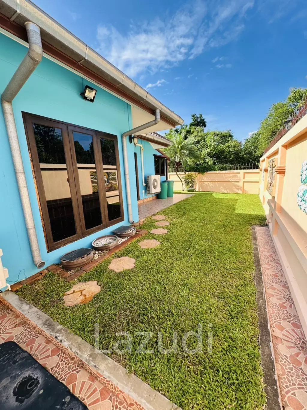 THIPPAWAN 4 :  3 Bed Villa with big land plot for sale