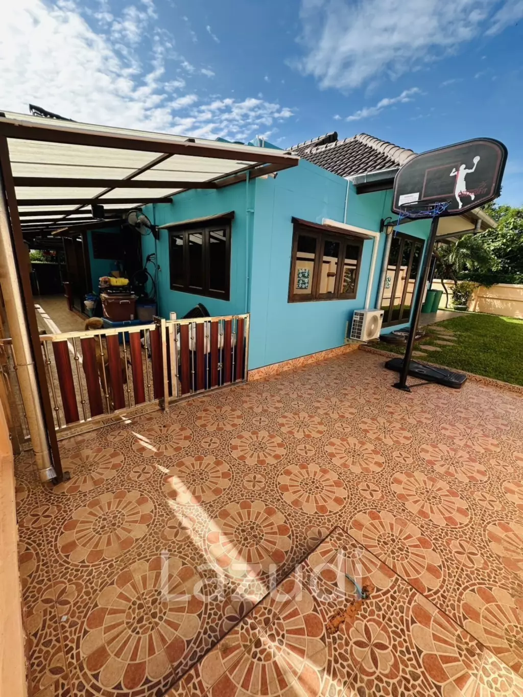 THIPPAWAN 4 :  3 Bed Villa with big land plot for sale