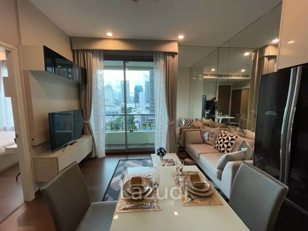Modern 1-Bedroom Condo in Q Asoke Bangkok
