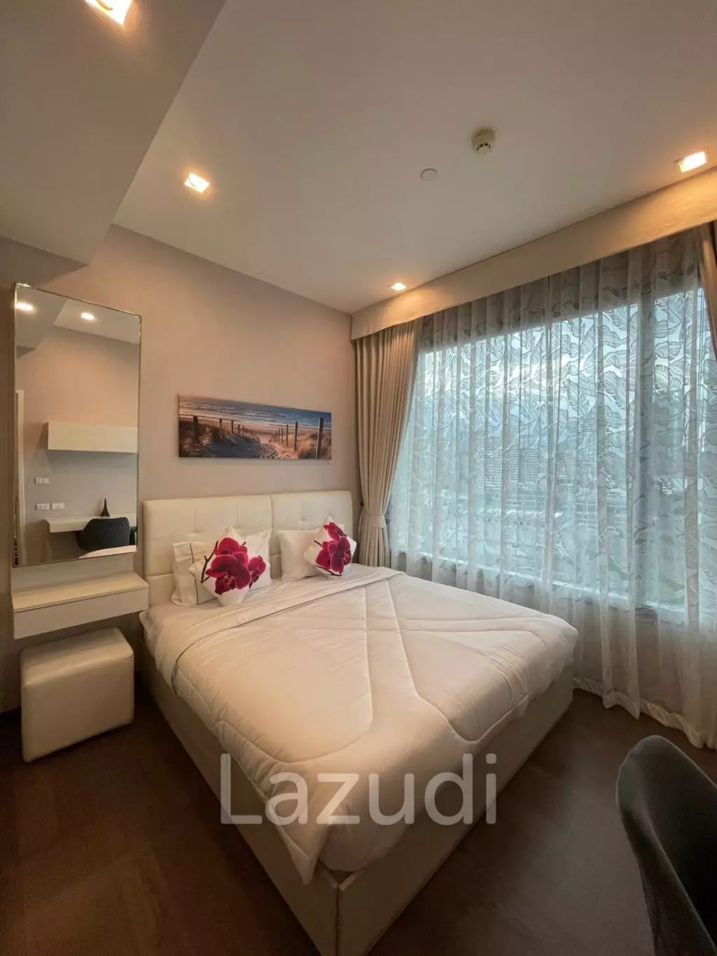Modern 1-Bedroom Condo in Q Asoke Bangkok