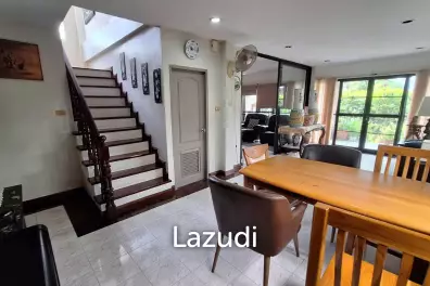 5 Bedroom 5 Bathroom 465 Sq.m Sigle House At Phahon 24