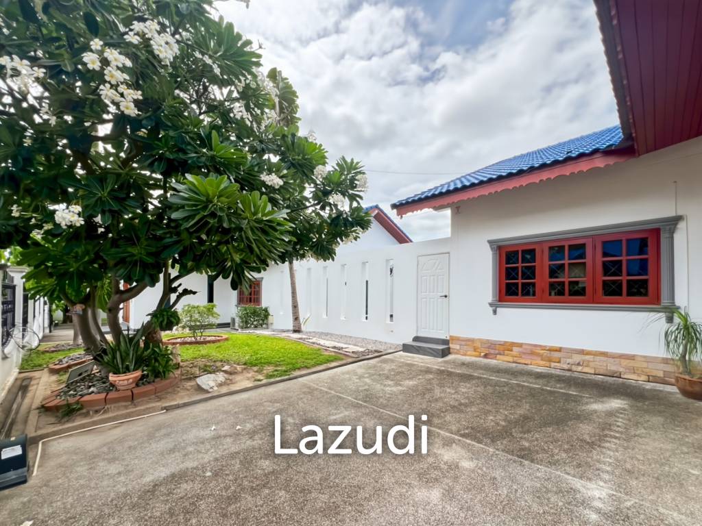 4 Bedroom Villa with Mountain View and Private Pool in Soi Hua Hin 94