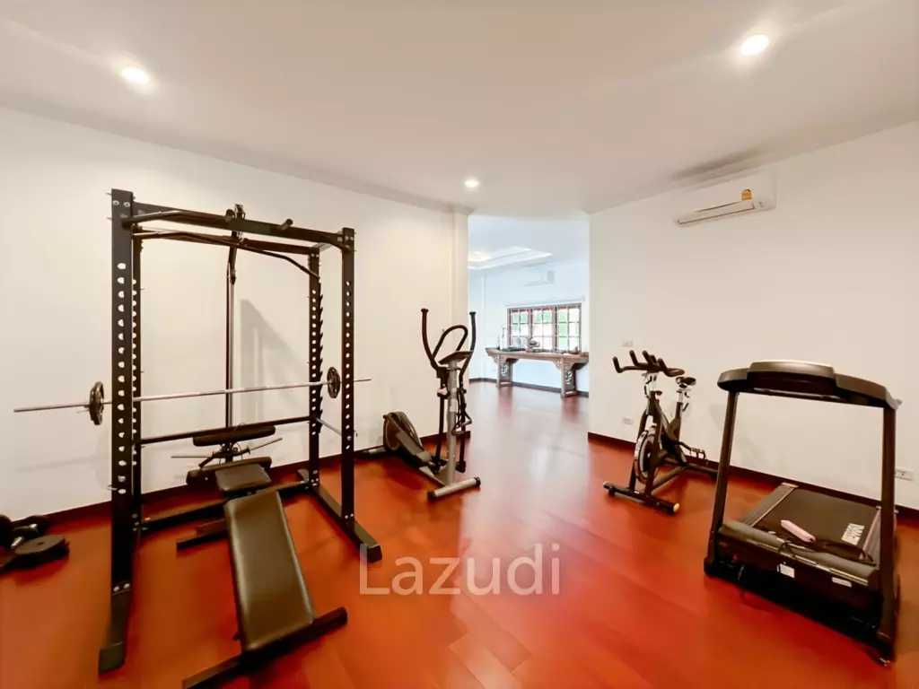 4 Bedroom Villa with Mountain View and Private Pool in Soi Hua Hin 94