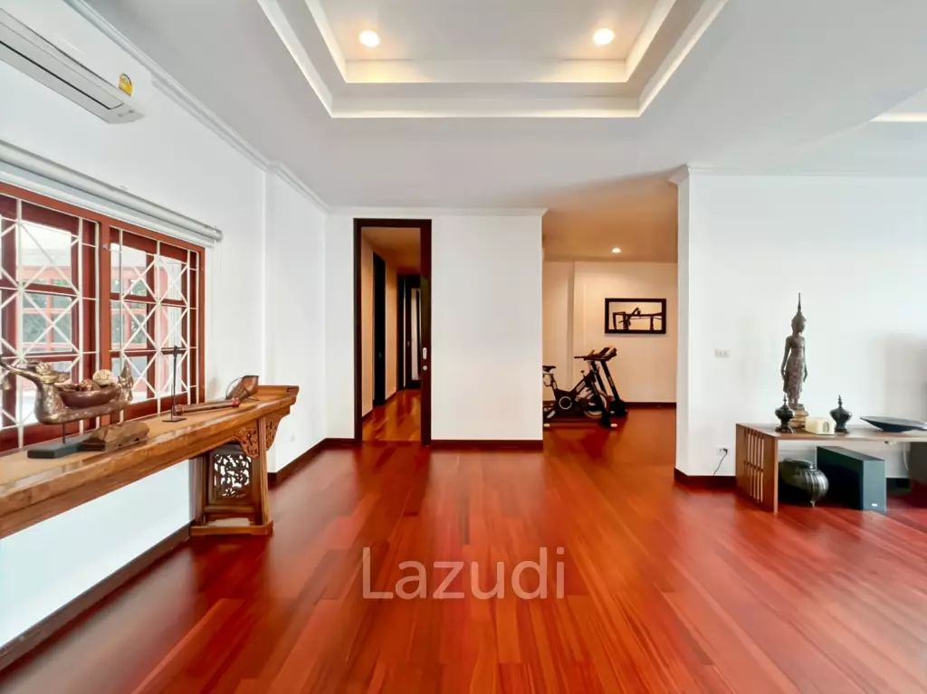4 Bedroom Villa with Mountain View and Private Pool in Soi Hua Hin 94