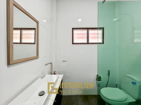 Soi Hua Hin 94: Pool Villa mit 4 Schlafzimmern und Bergblick