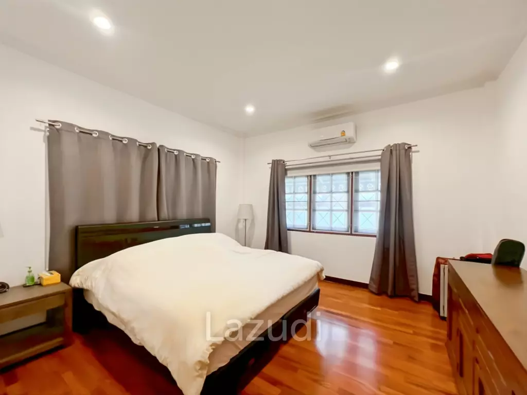 4 Bedroom Villa with Mountain View and Private Pool in Soi Hua Hin 94