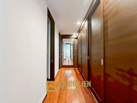 Soi Hua Hin 94: Pool Villa mit 4 Schlafzimmern und Bergblick