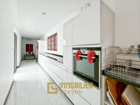 Soi Hua Hin 94: Pool Villa mit 4 Schlafzimmern und Bergblick