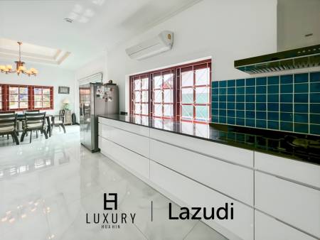 796 平方米 4 床 4 洗澡 别墅 对于 销售