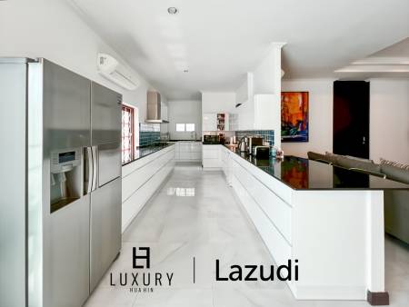 796 平方米 4 床 4 洗澡 别墅 对于 销售