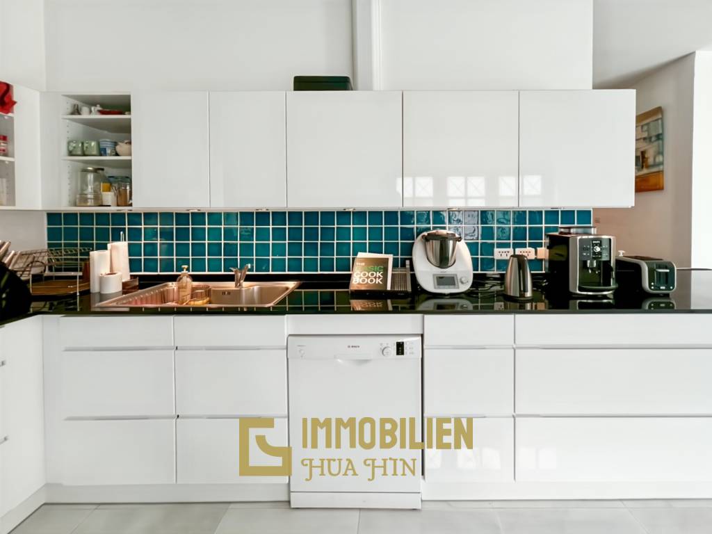 Soi Hua Hin 94: Pool Villa mit 4 Schlafzimmern und Bergblick