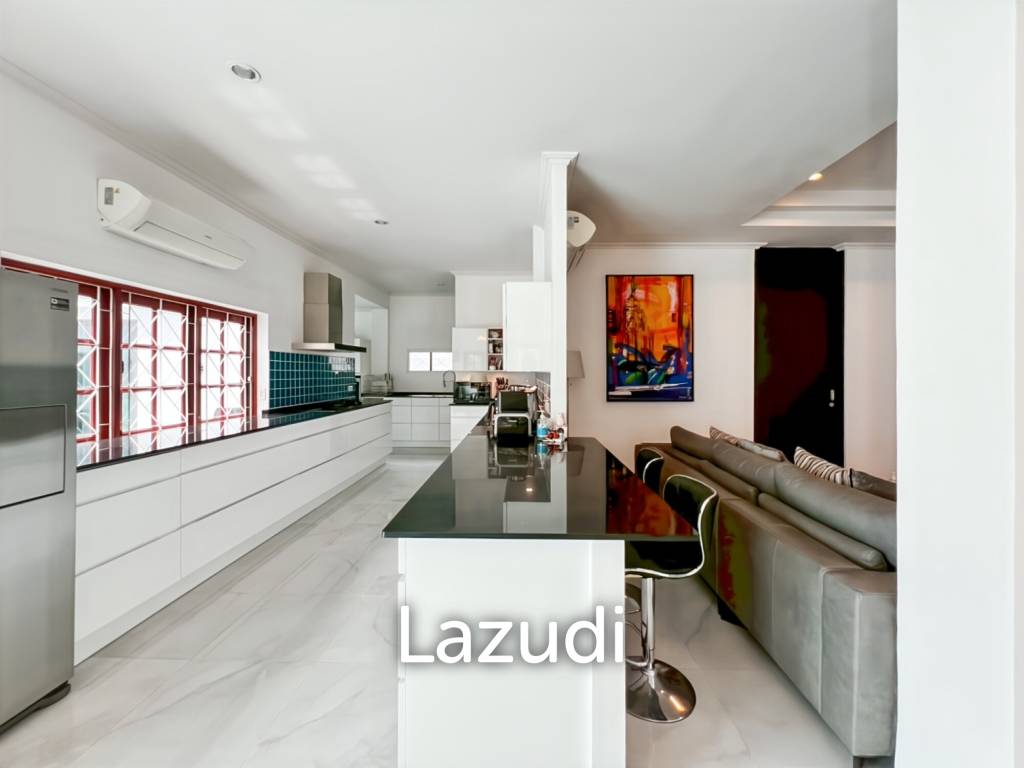 4 Bedroom Villa with Mountain View and Private Pool in Soi Hua Hin 94