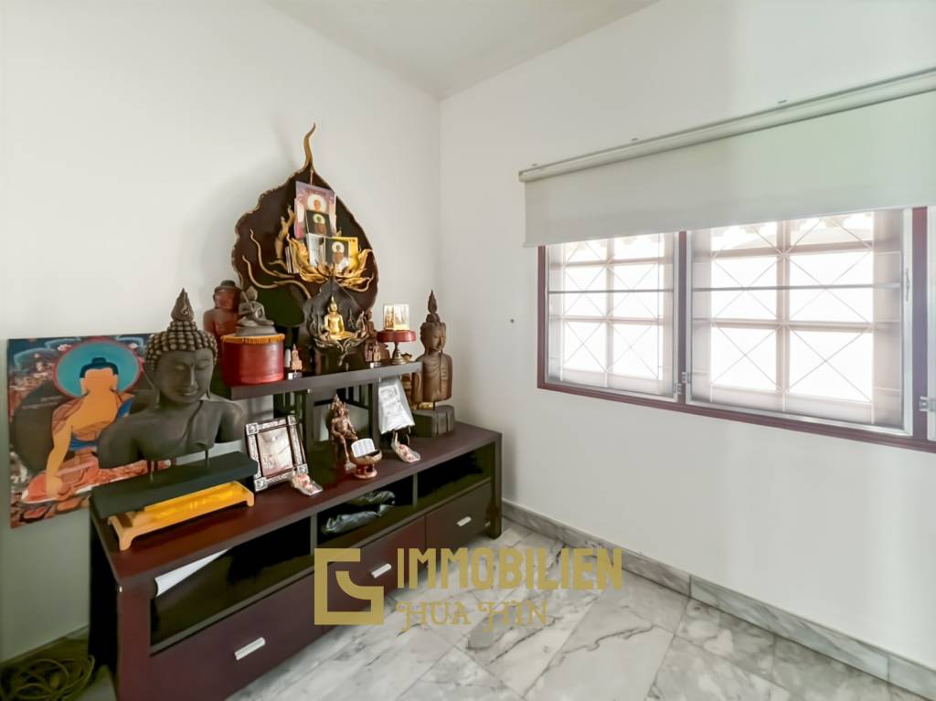 Soi Hua Hin 94: Pool Villa mit 4 Schlafzimmern und Bergblick