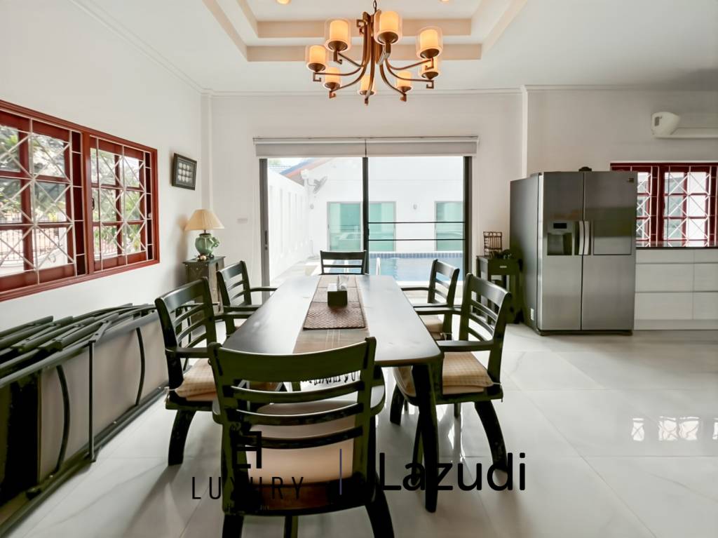 796 平方米 4 床 4 洗澡 别墅 对于 销售