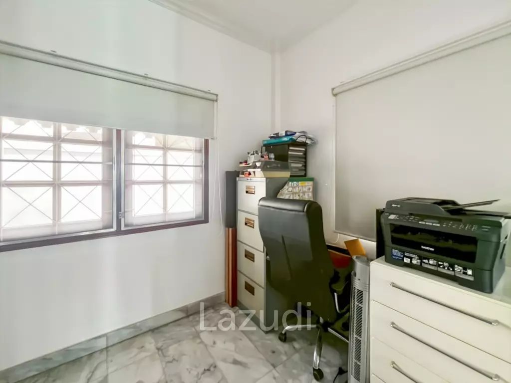 4 Bedroom Villa with Mountain View and Private Pool in Soi Hua Hin 94