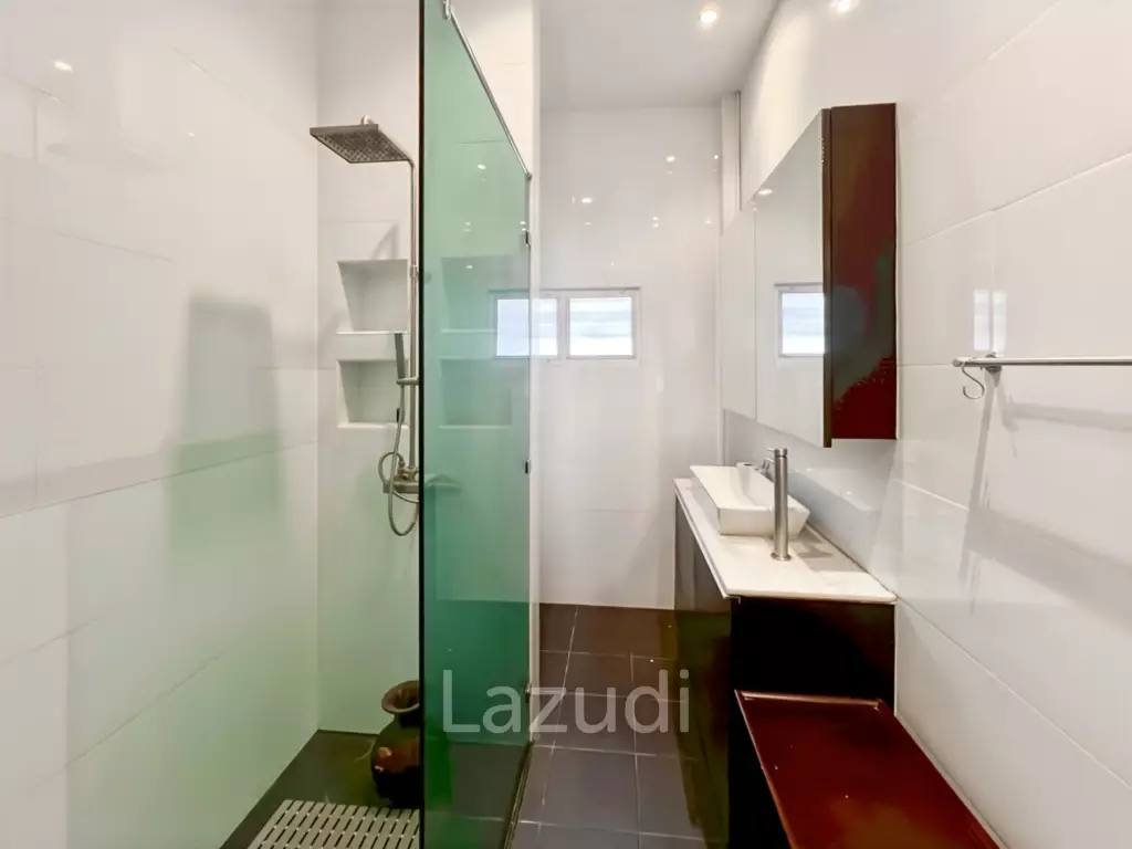 4 Bedroom Villa with Mountain View and Private Pool in Soi Hua Hin 94