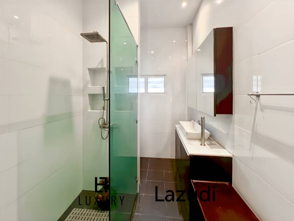 796 平方米 4 床 4 洗澡 别墅 对于 销售