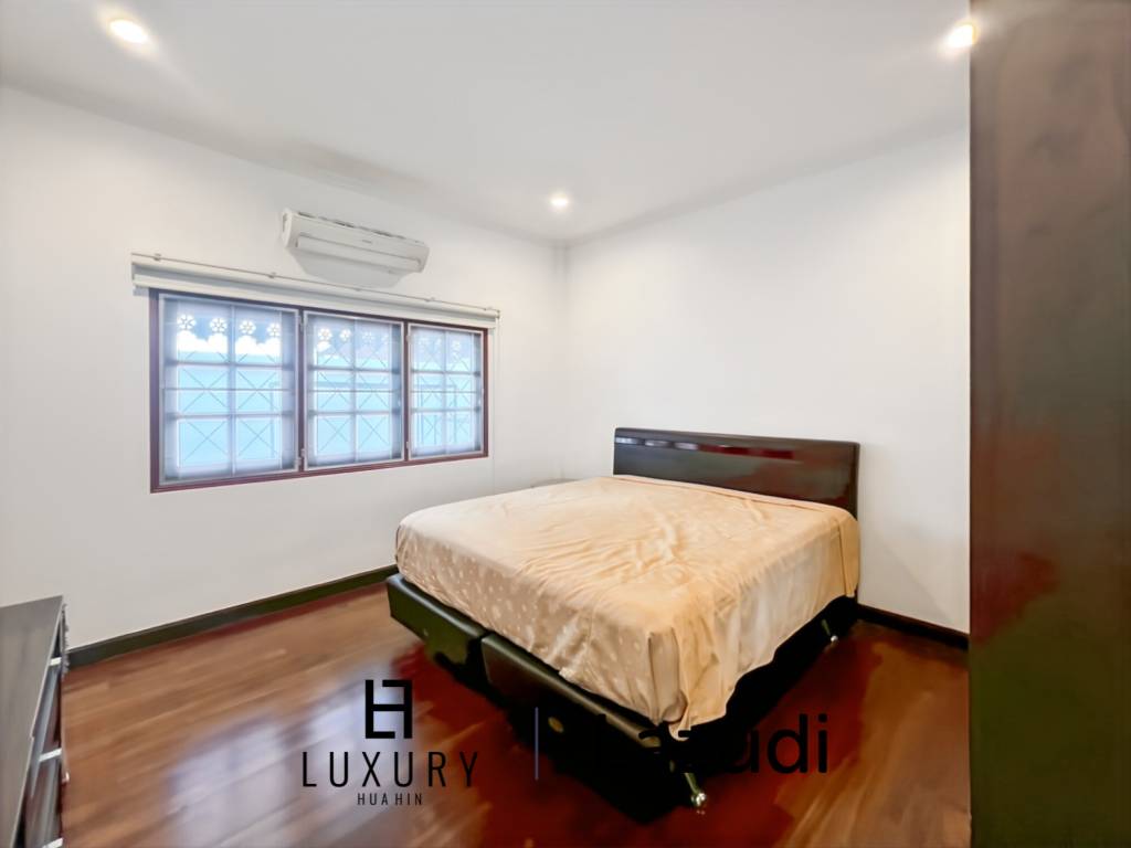 796 平方米 4 床 4 洗澡 别墅 对于 销售