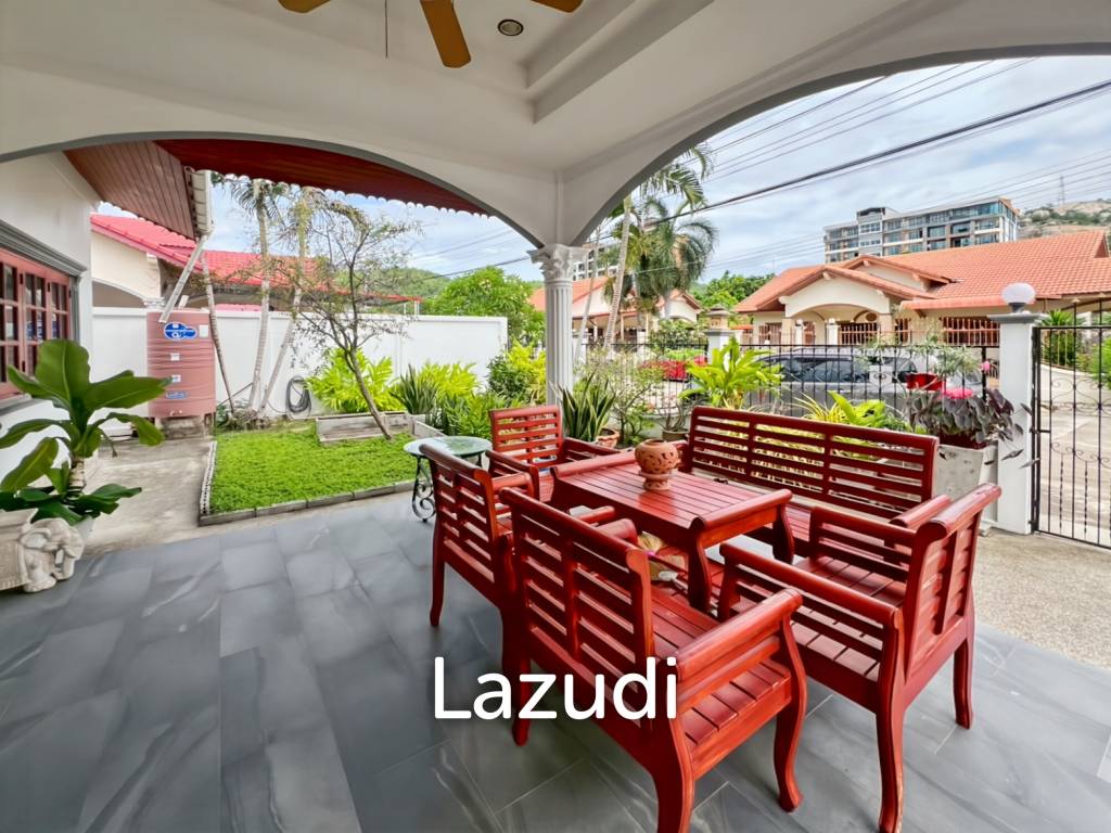 4 Bedroom Villa with Mountain View and Private Pool in Soi Hua Hin 94