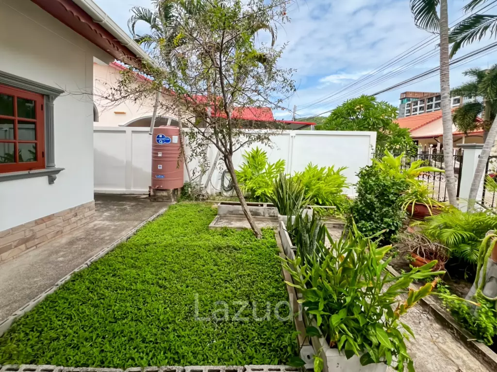 4 Bedroom Villa with Mountain View and Private Pool in Soi Hua Hin 94