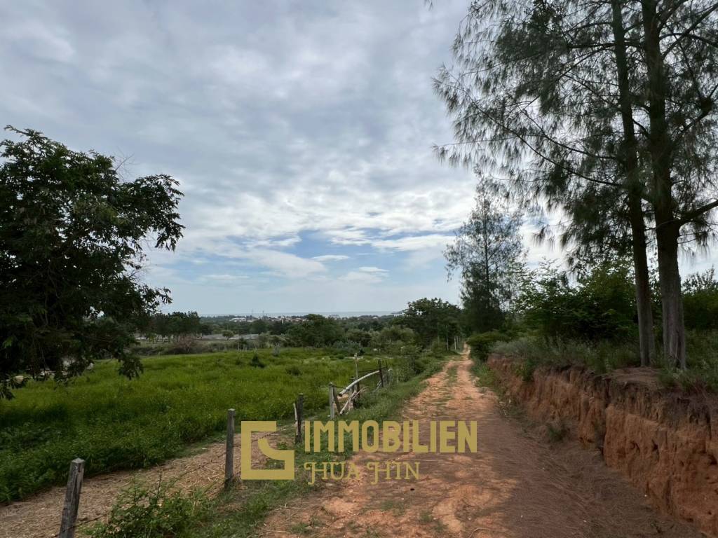Khao Tao / Hua Hin: 2 Rai großes Grundstück in Hanglage mit Meerblick