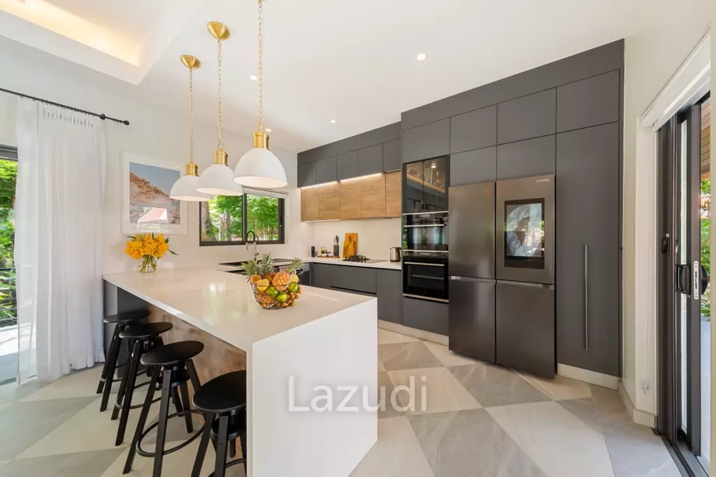 Spacious 3-Bedroom Pool Villa Near Naiharn Beach