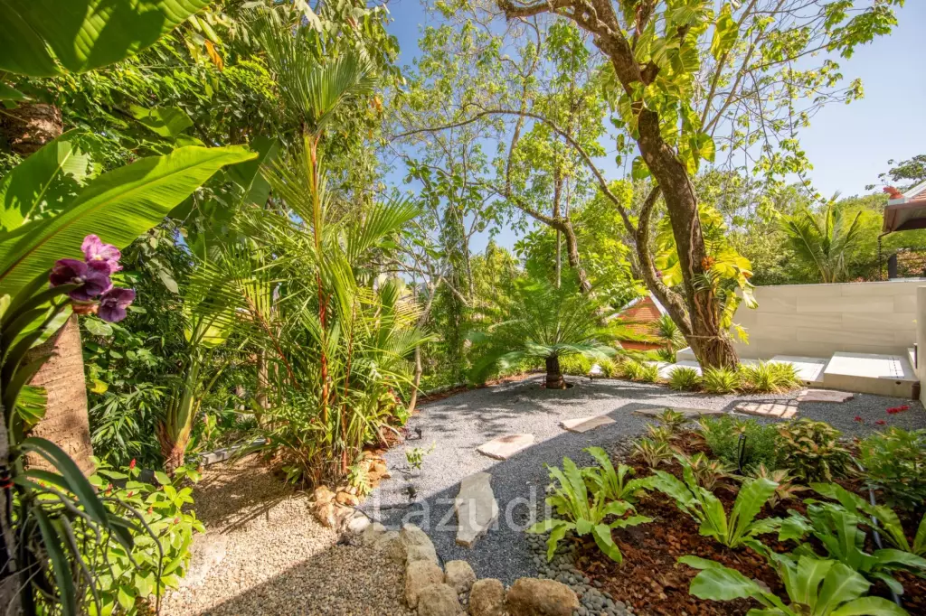 Spacious 3-Bedroom Pool Villa Near Naiharn Beach