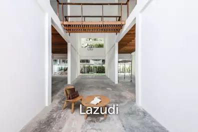 Home Office For Sale 81 Sq.w Soi Wat Parinayok