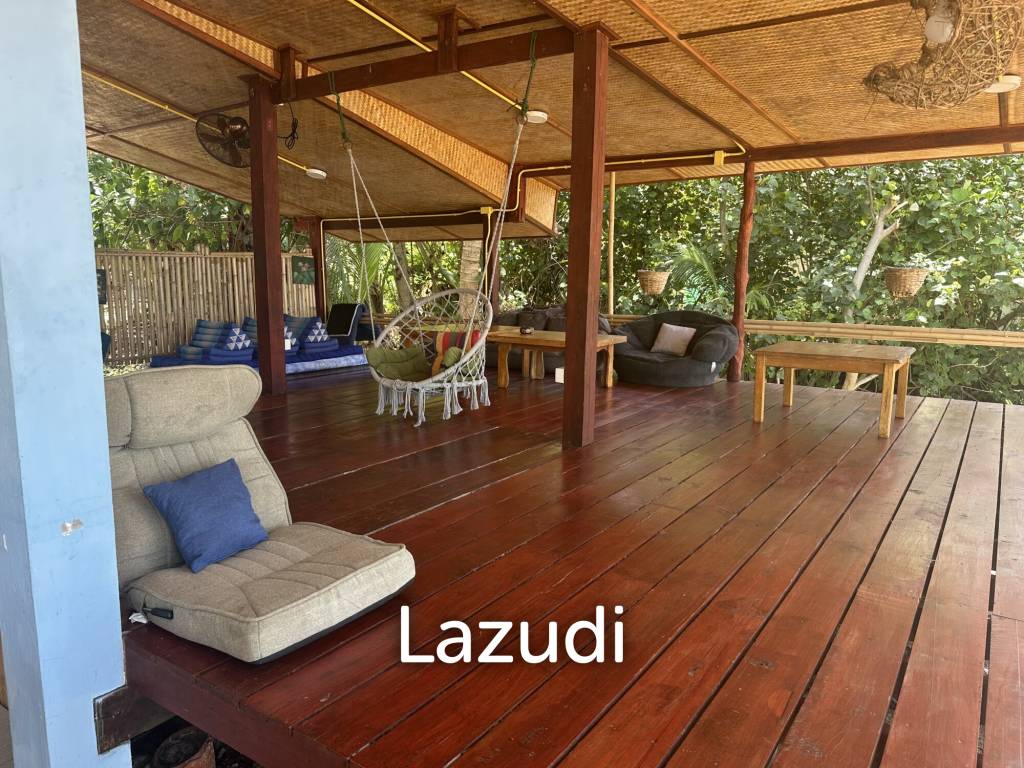 For Sale – Beachfront Resort with Restaurant