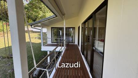 Mountain View Villa Near InterContinental Hotel