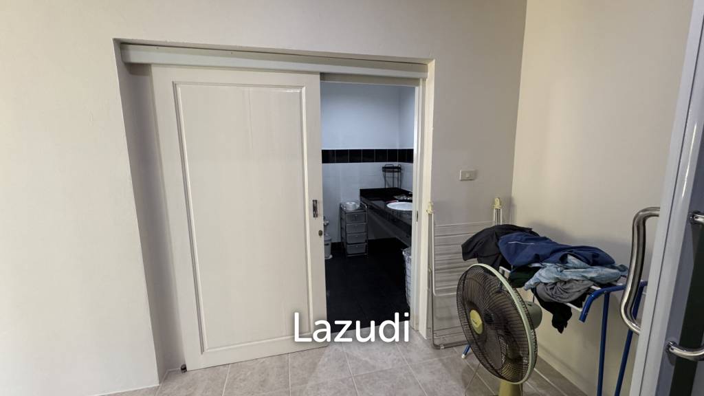 Mountain View Villa Near InterContinental Hotel