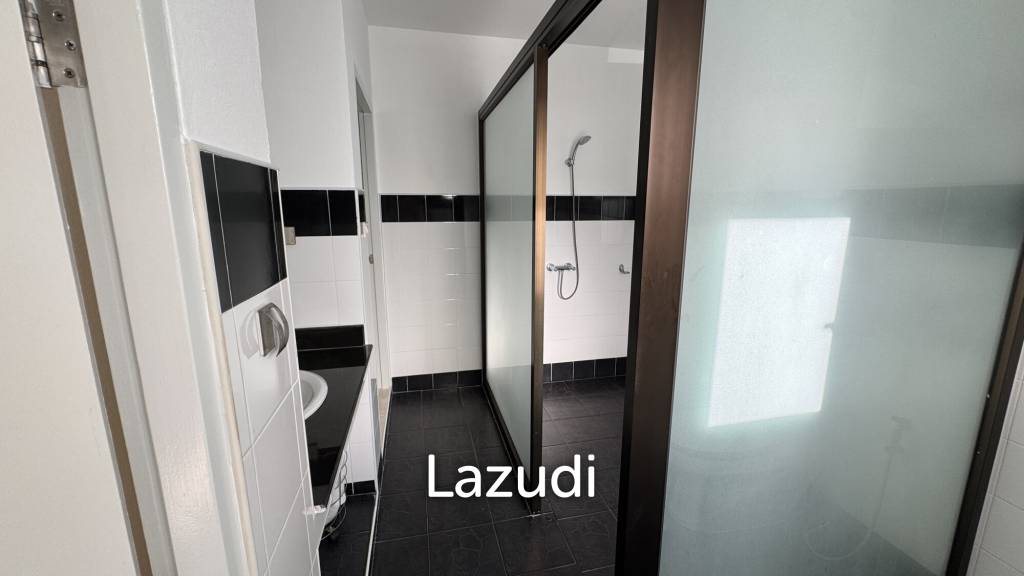 Mountain View Villa Near InterContinental Hotel