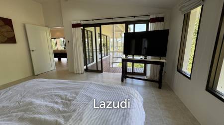 Mountain View Villa Near InterContinental Hotel