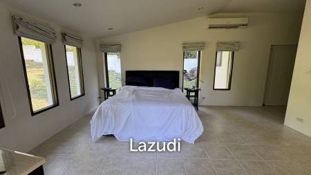 Mountain View Villa Near InterContinental Hotel