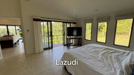 Mountain View Villa Near InterContinental Hotel