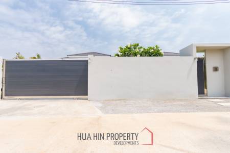 4.5 Beds 5 Baths 690 SQ.M Bliss Homes 2