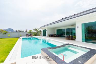 4.5 Beds 5 Baths 690 SQ.M Bliss Homes 2
