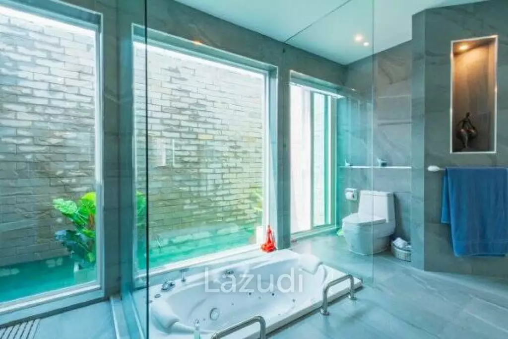 GREEN CANOPY : Brand new Designer 4 Bed Pool Villa on 1 Rai Plot.
