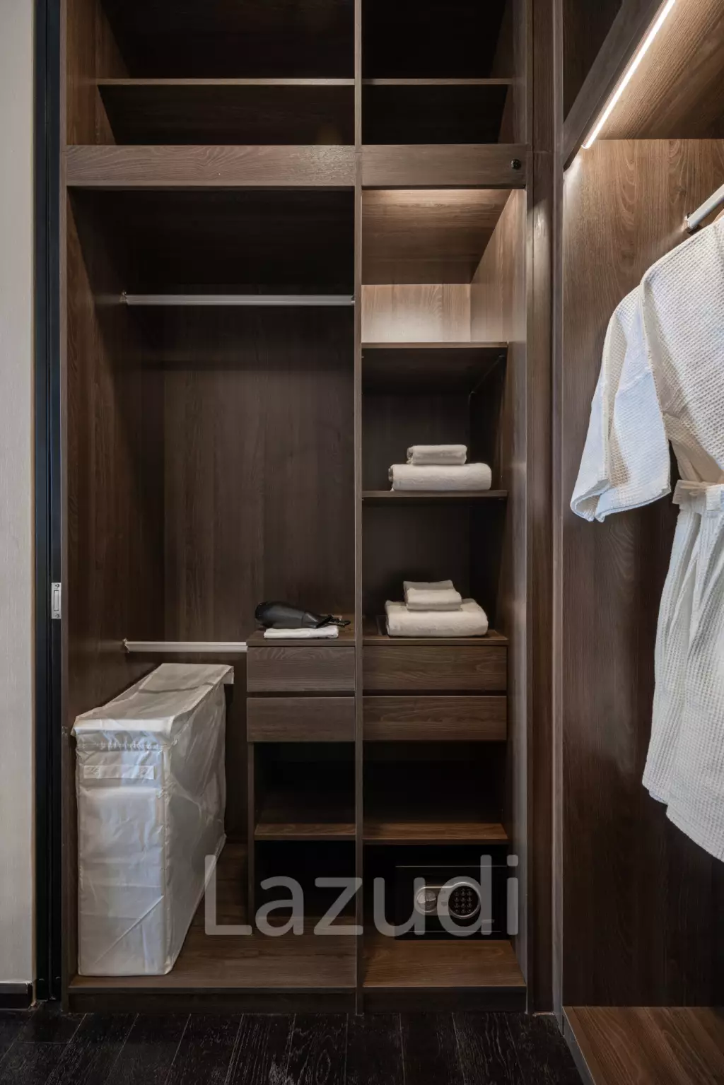 1 Bed 1 Bath Park Origin Thonglor Condo For Rent