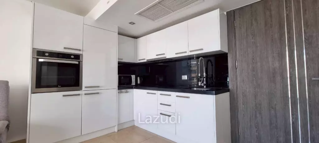 1 Bed 1 Bath 47 SQ.M. Centara Avenue Residence