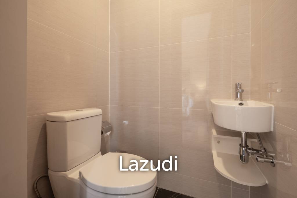 Studio 1 Bath Park Origin Phromphong Condo For Rent