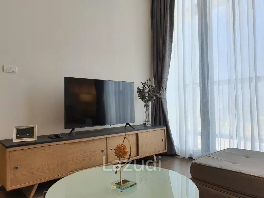 1 Bed 1 Bath Park Origin Phromphong Condo For Rent